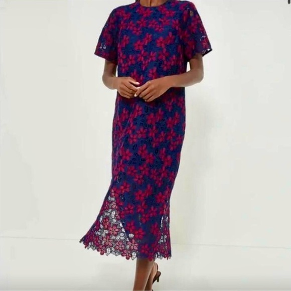 Tuckernuck Dresses & Skirts - Tuckernuck Midnight Floral Lace Seraphina Dress Navy & Red NWT